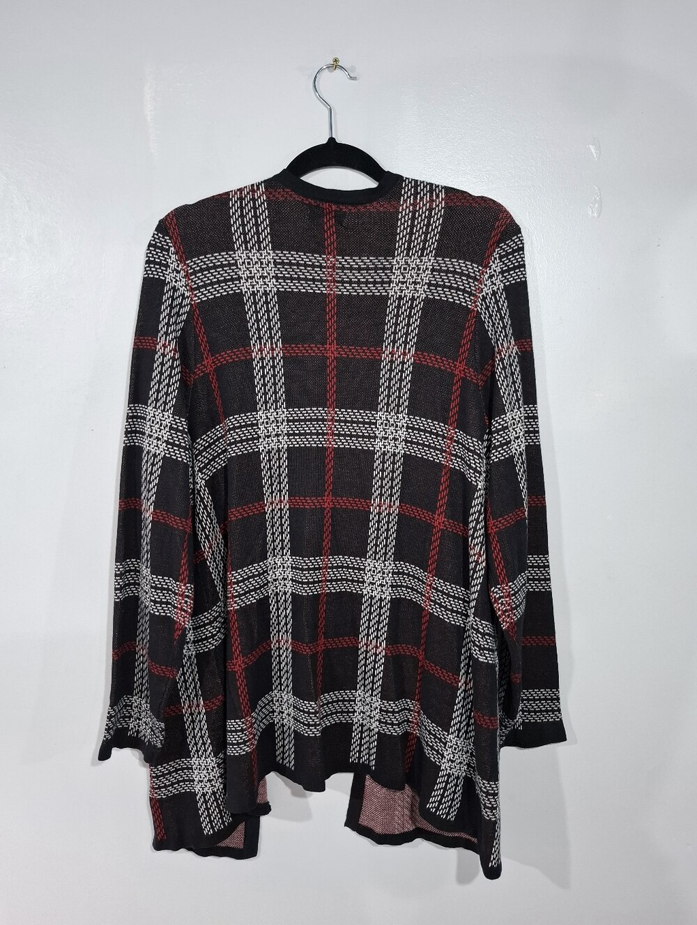 Croft & Barrow Open Cardigan Womens 1X Black White Red Plaid Long Sleeve Sweater - Picture 4 of 9
